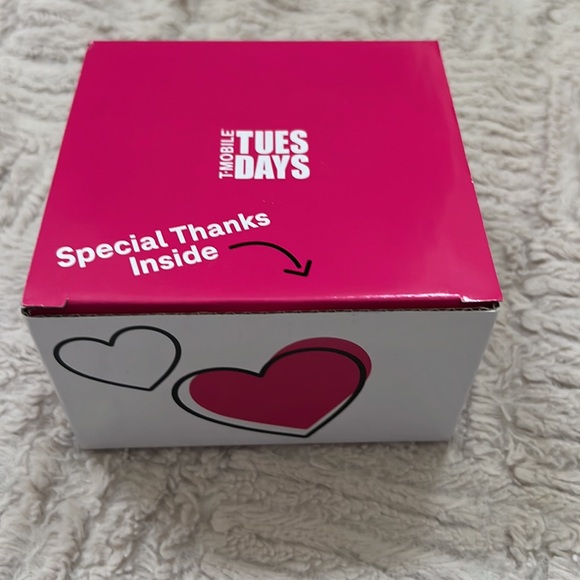 T-Mobile Tuesdays Mug Valentines Day Hearts Love Coffee Cup with Handle NEW - Picture 9 of 16